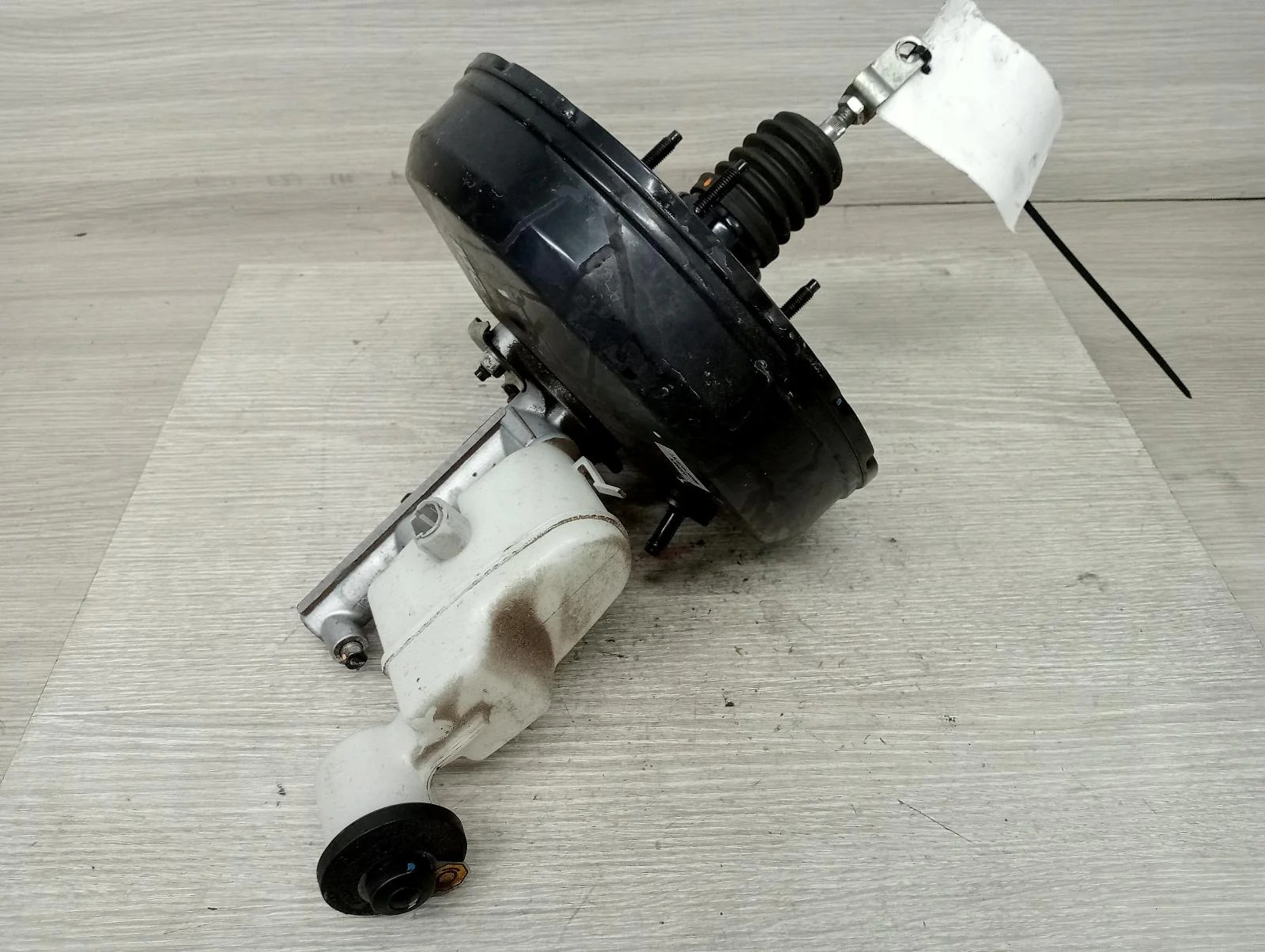 TOYOTA HILUX BRAKE BOOSTER PETROL, MANUAL T/M, ABS, NON VSC TYPE, 02/05-08/15201 - Image 3